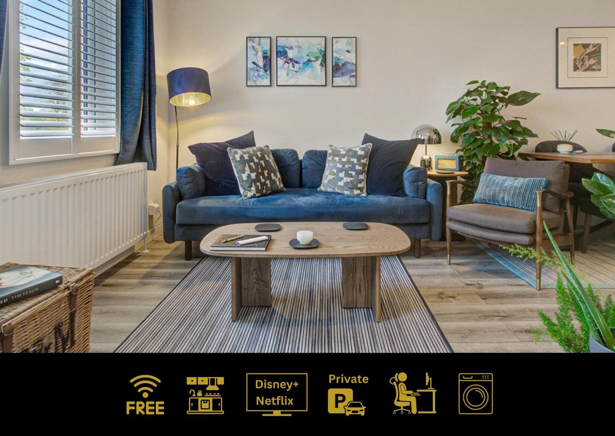 Stylish, Business Traveller Friendly Apartment, With Free Parking And Netflix Farnborough  Exteriör bild